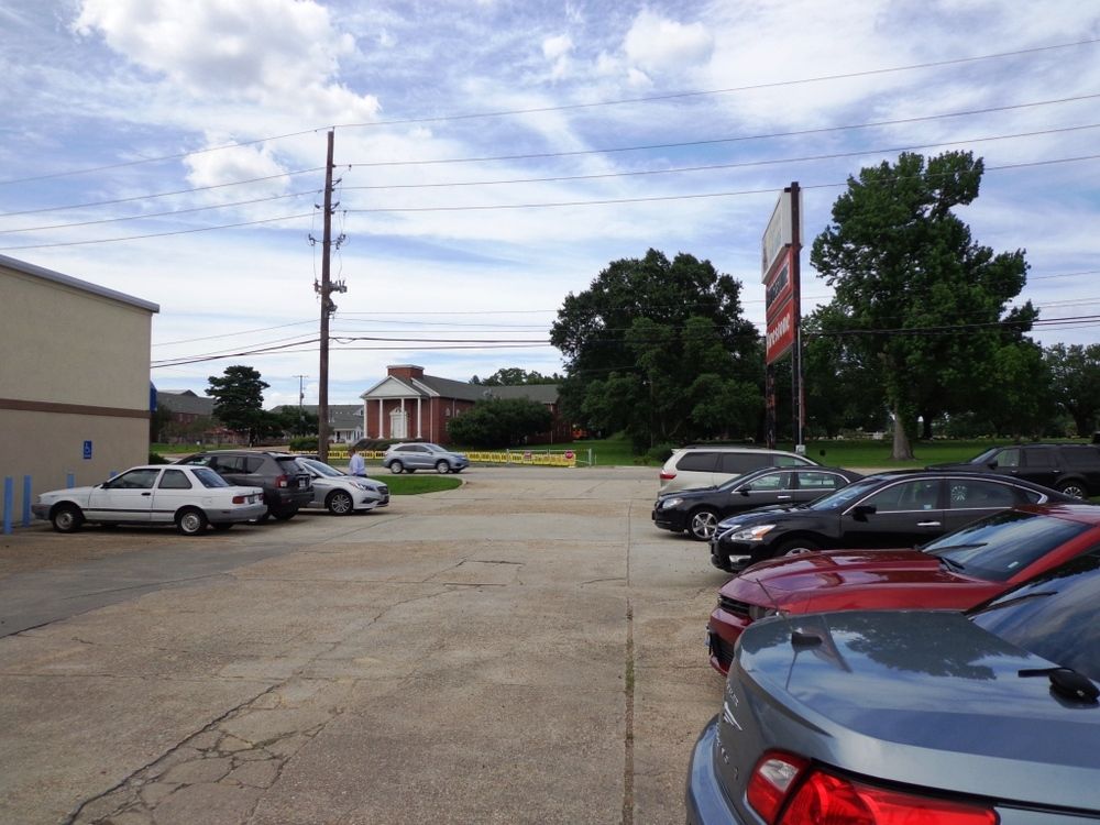 11868 Jefferson Hwy, Baton Rouge, LA 70816
